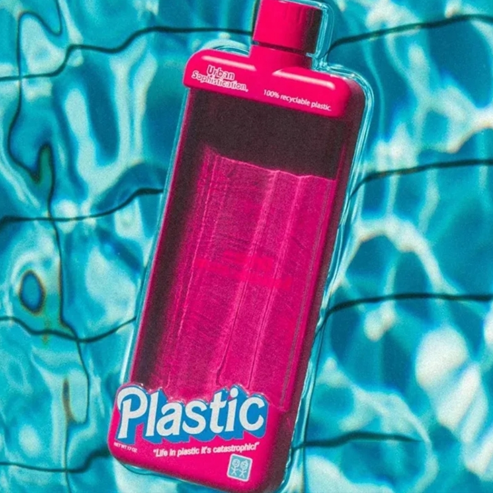 BARBIE INSPIRED WATER BOTTLE